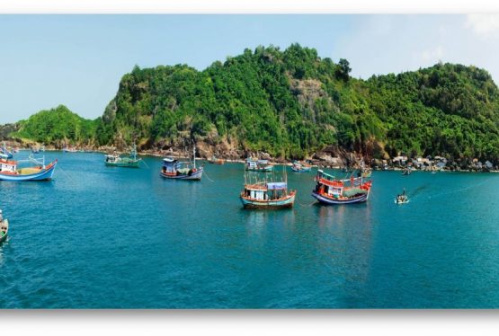 Bên cạnh Hòn Đá Bạc, Hòn Khoai là một hòn đảo ở Cà Mau mà du khách thường đến tham quan hay còn gọi là đảo Giáng Hương. Đảo cách đất liền 14,6 km, một hòn đảo được ví như một hòn ngọc nhỏ của phương nam nằm ở giữa vùng biển đẹp phía tây […]